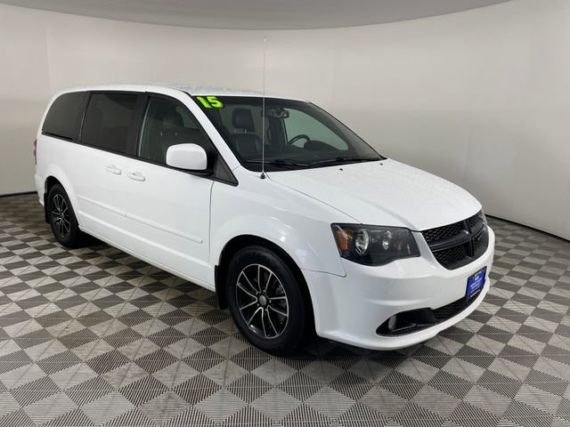 Used 2015 Dodge Grand Caravan SXT image 21
