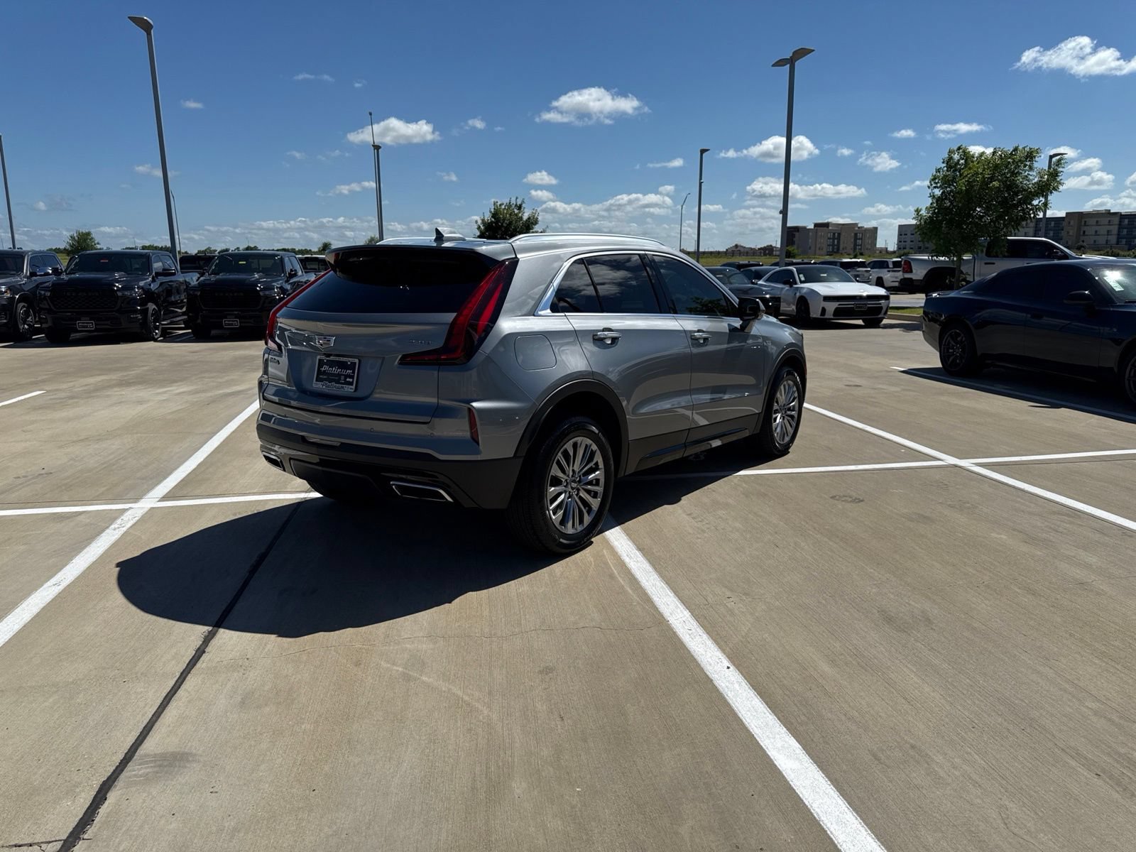 Used 2025 Cadillac XT4 Premium Luxury w/ Cold Weather Package FWD image 5