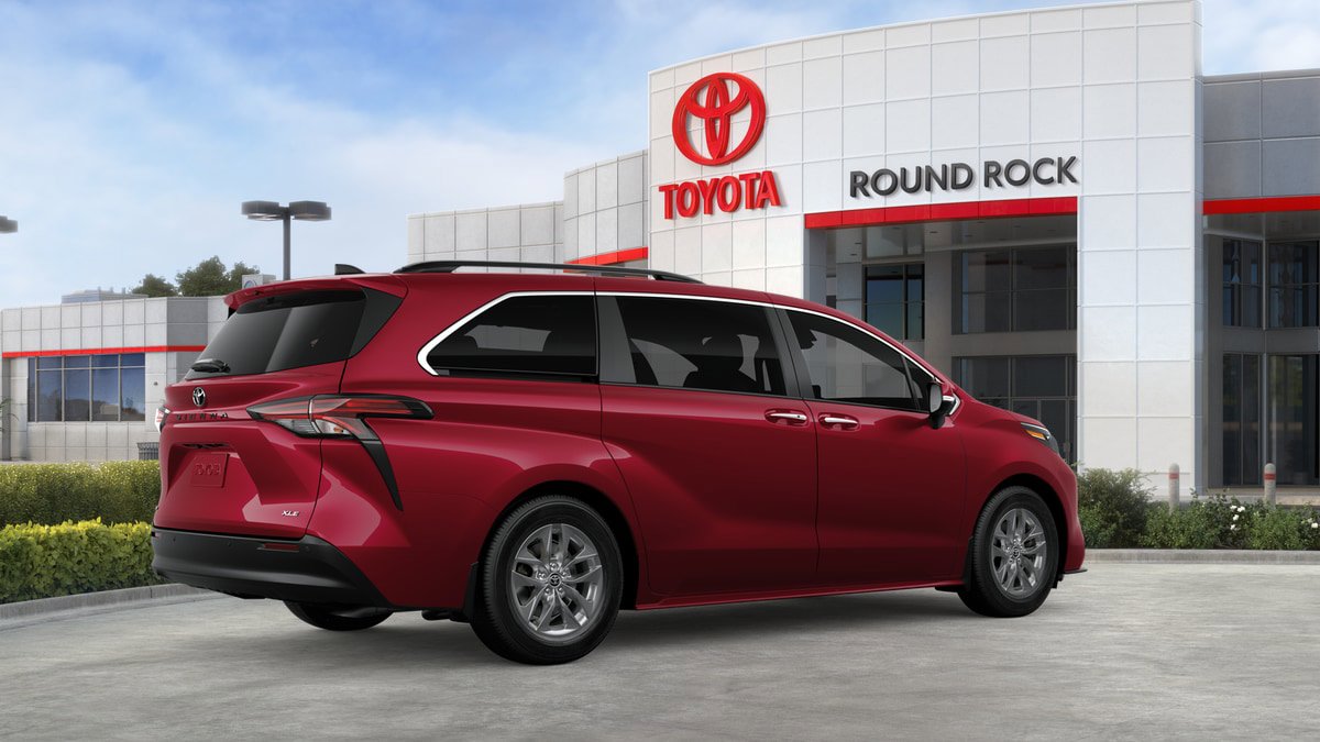 New 2026 Toyota Sienna XLE image 10