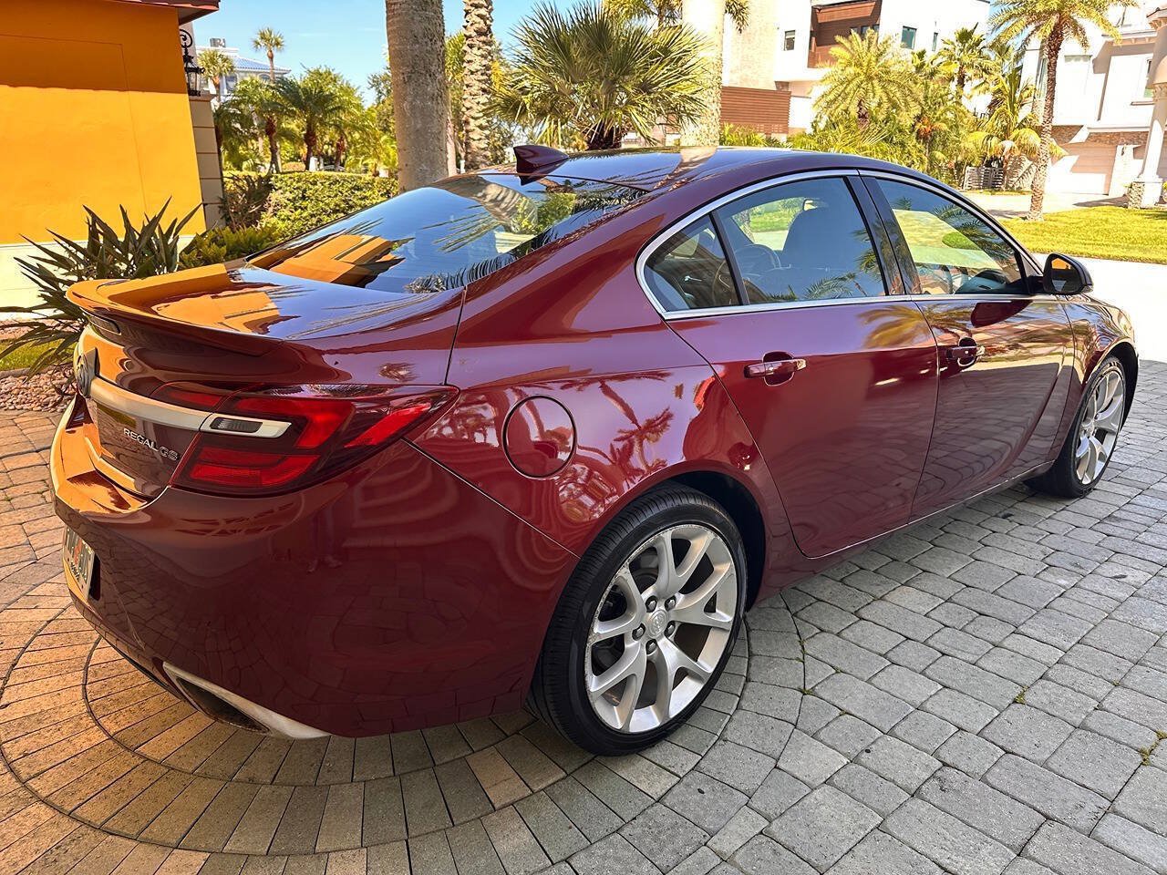 Used 2016 Buick Regal GS FWD image 31