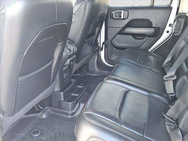 Used 2020 Jeep Wrangler Unlimited Sahara image 19