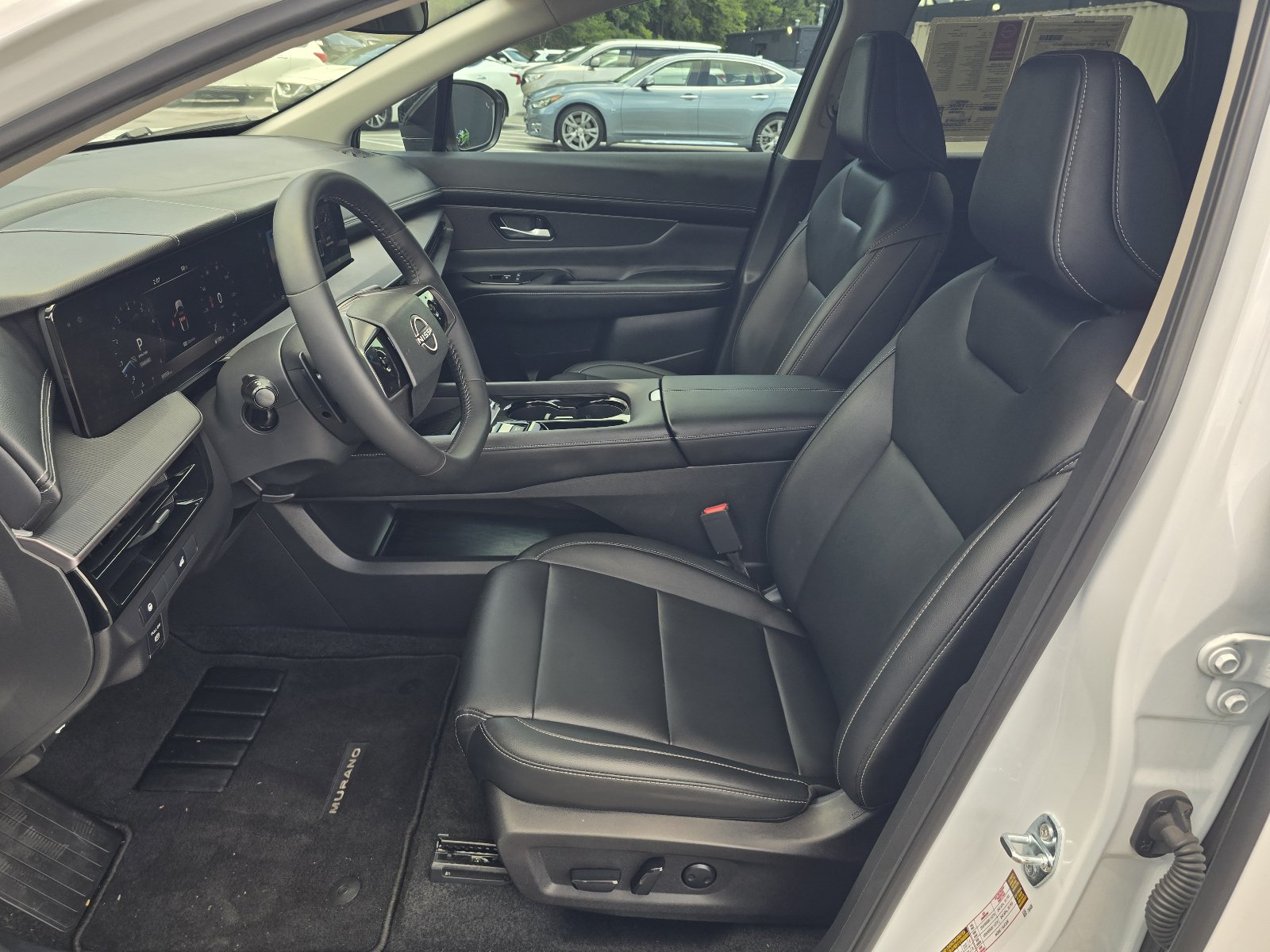 Certified 2025 Nissan Murano SV AWD/4WD image 12