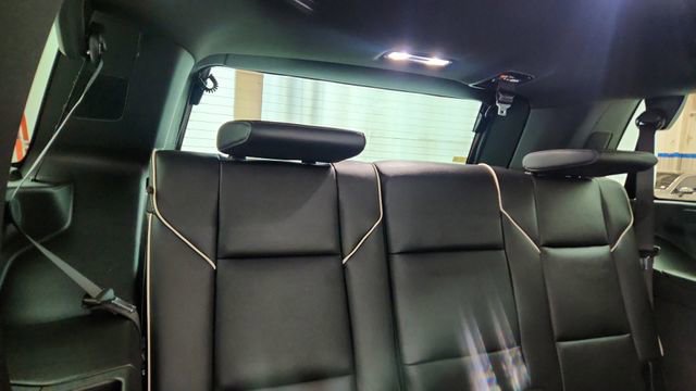 Used 2025 Cadillac Escalade Sport w/ Touring Package image 30