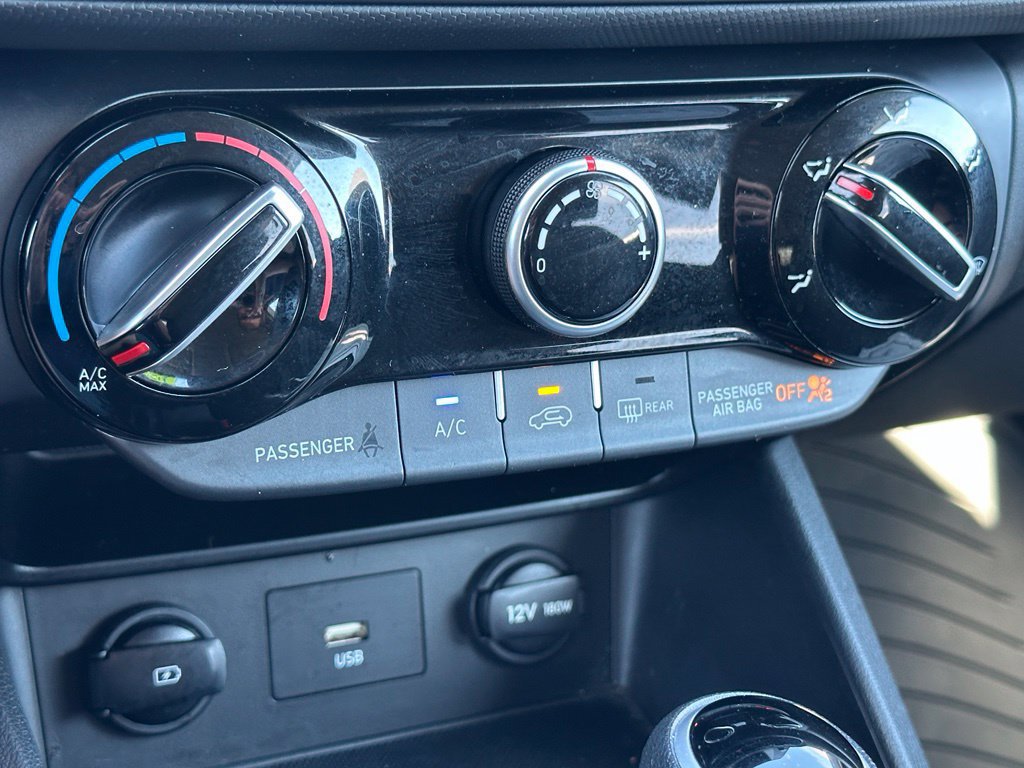 Used 2023 Hyundai Kona SEL FWD image 19