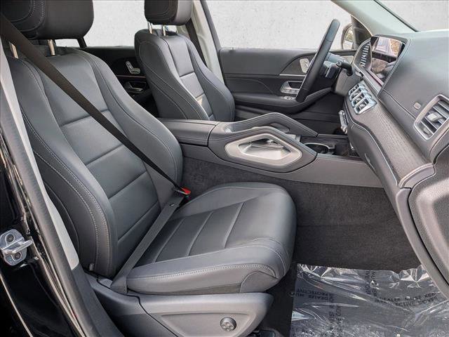 Certified 2026 Mercedes-Benz GLS 450 4MATIC image 23