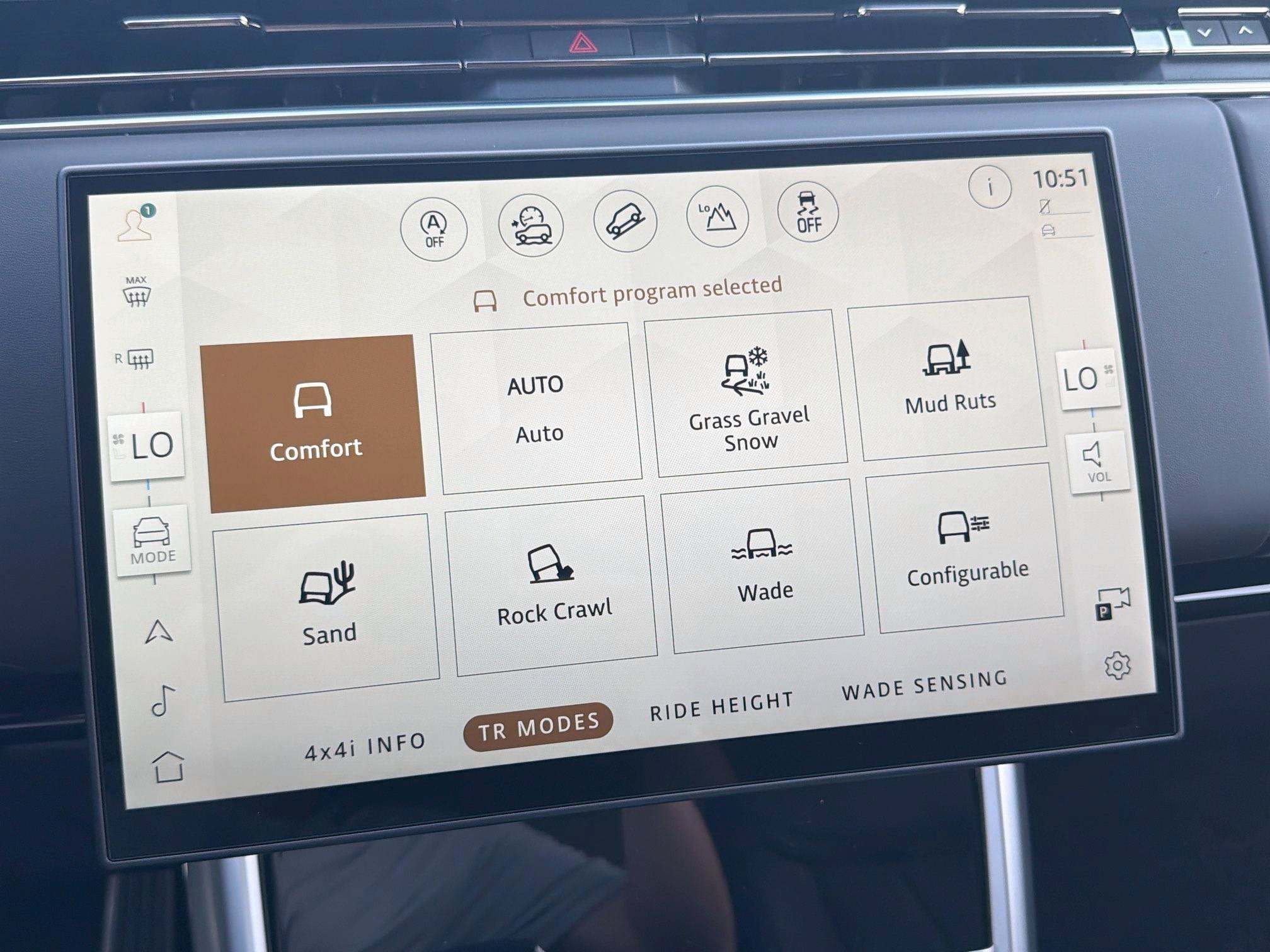 New 2026 Land Rover Range Rover SE AWD/4WD image 47
