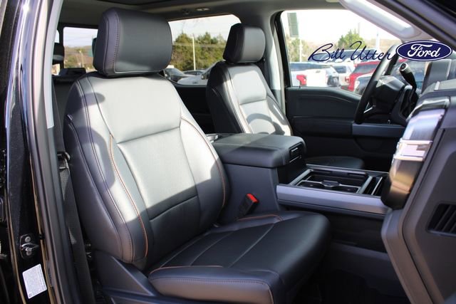 New 2026 Ford F250 Lariat w/ Black Appearance Package AWD/4WD image 7