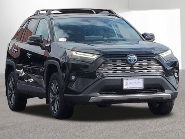Used 2023 Toyota RAV4 Limited image 3