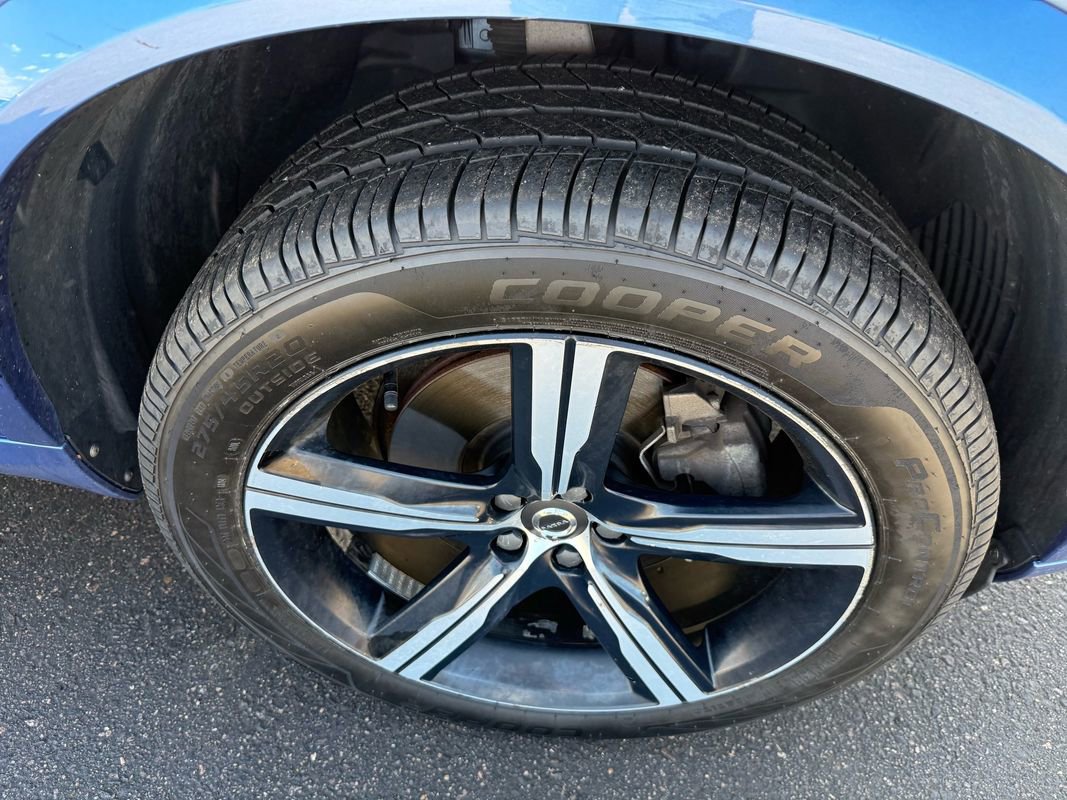 Used 2016 Volvo XC90 T6 R-Design w/ Vision Package AWD/4WD image 11