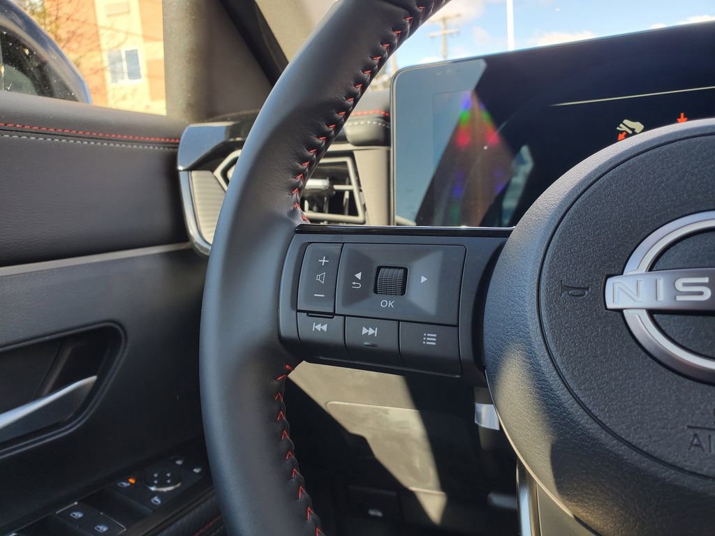 New 2026 Nissan Kicks SR w/ Cold Weather Package image 19