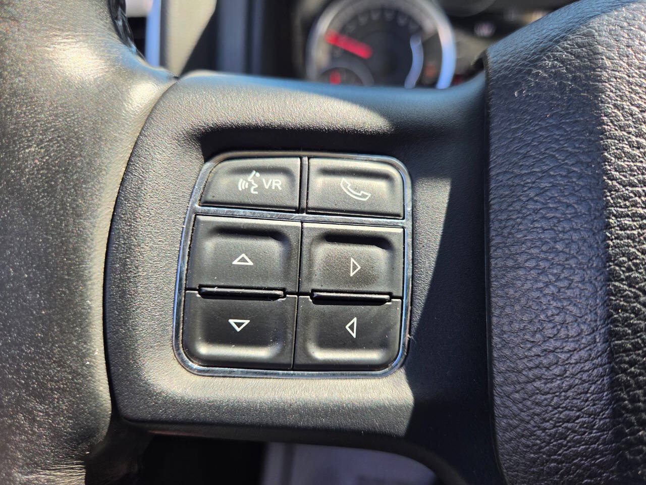 Used 2015 RAM 1500 Big Horn AWD/4WD image 23