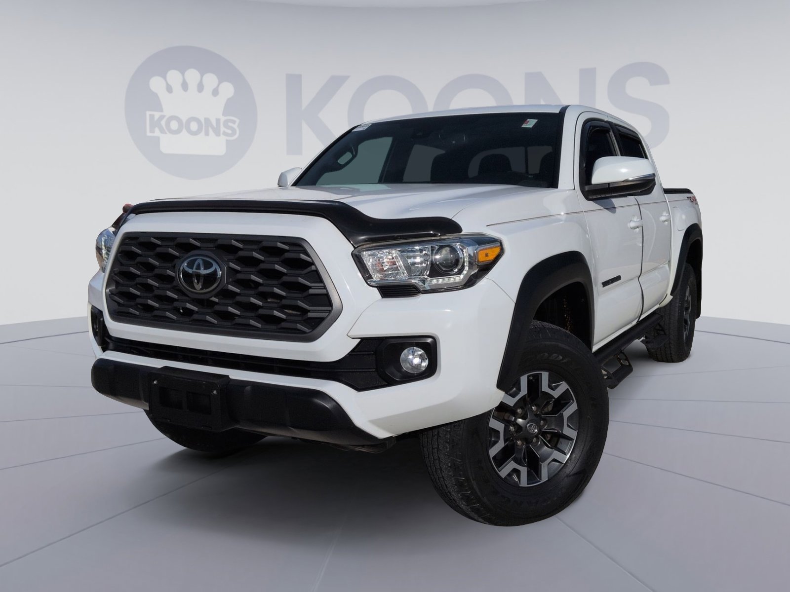 Used 2020 Toyota Tacoma TRD Off-Road w/ Technology Package image 1