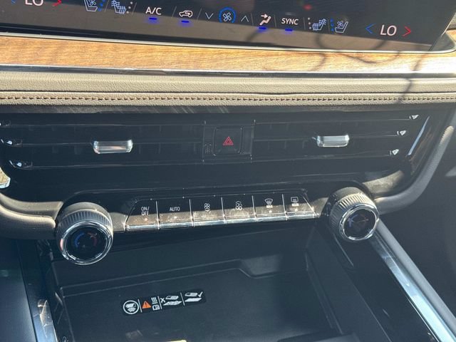 New 2026 Chevrolet Suburban High Country AWD/4WD image 36