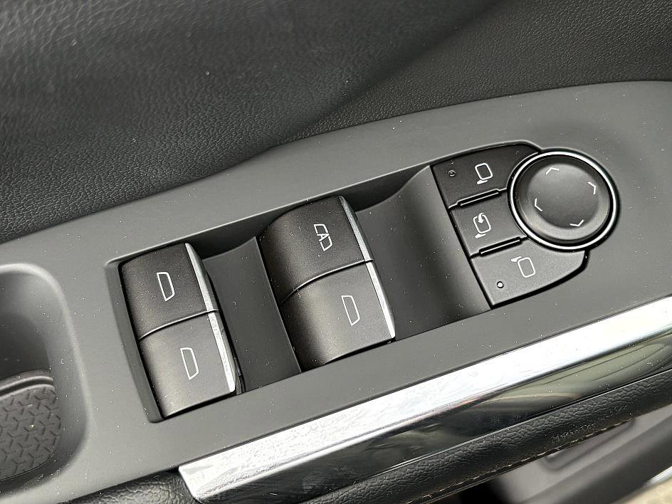 New 2026 Chevrolet Traverse High Country image 16