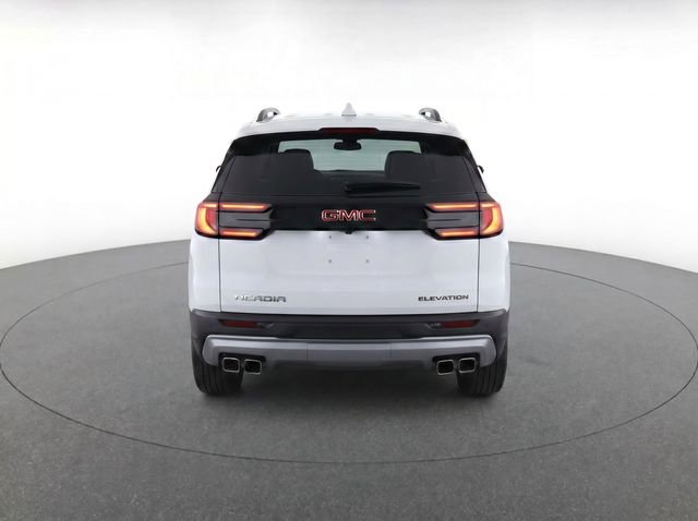 Used 2024 GMC Acadia Elevation FWD image 3