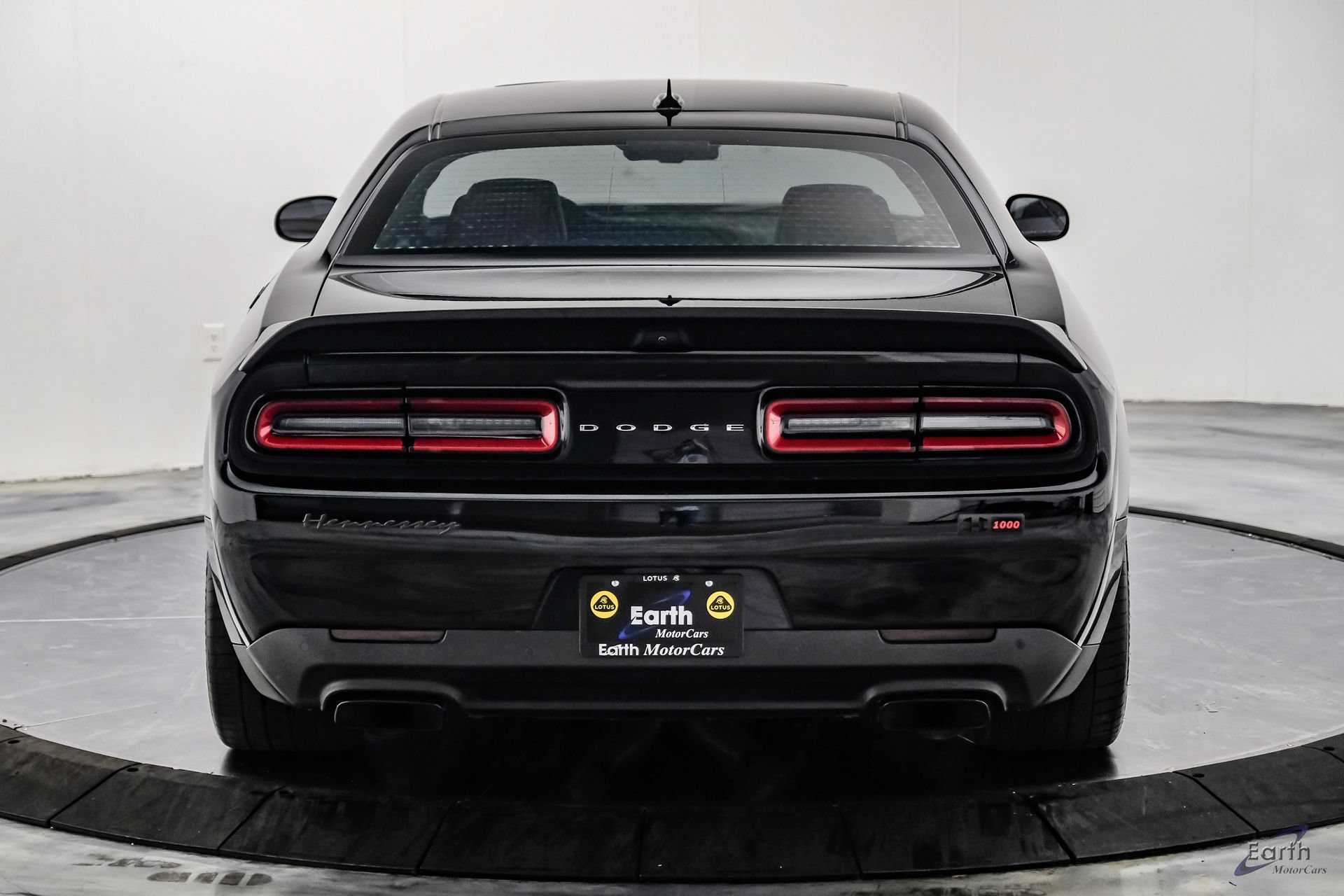 Used 2022 Dodge Challenger SRT Hellcat RWD image 16