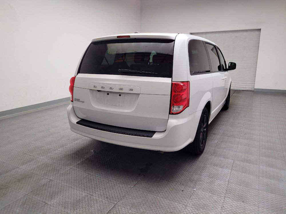 Used 2020 Dodge Grand Caravan SXT w/ Driver Convenience Group image 7