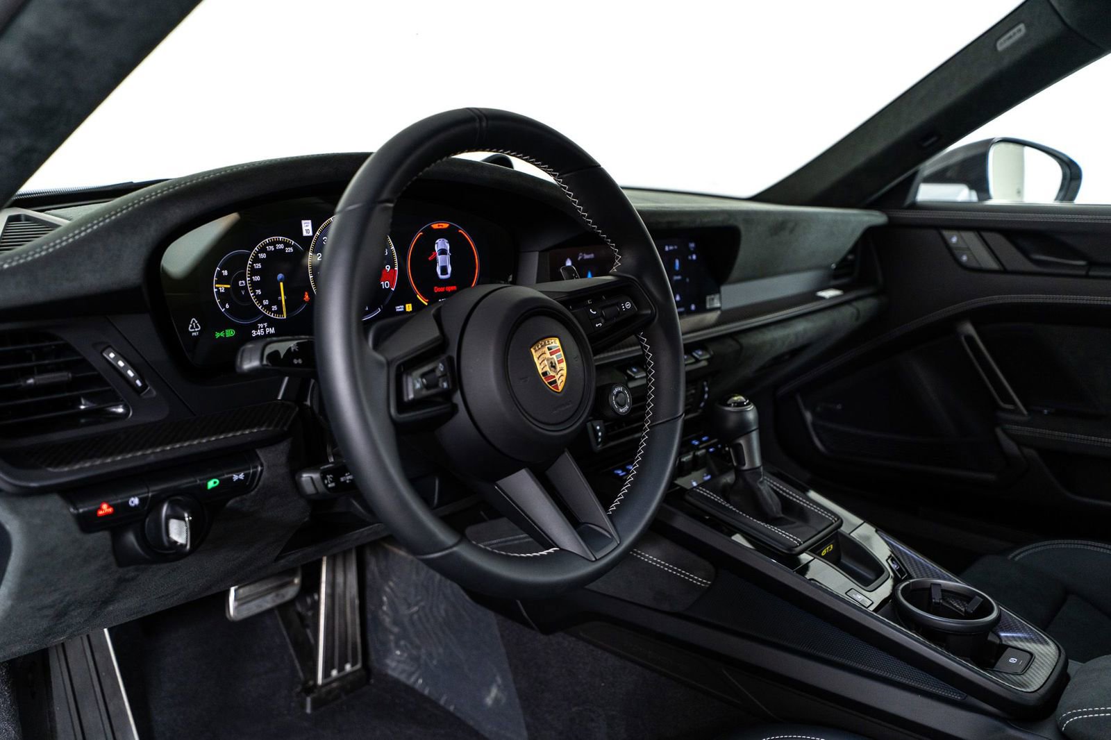Used 2025 Porsche 911 GT3 image 42