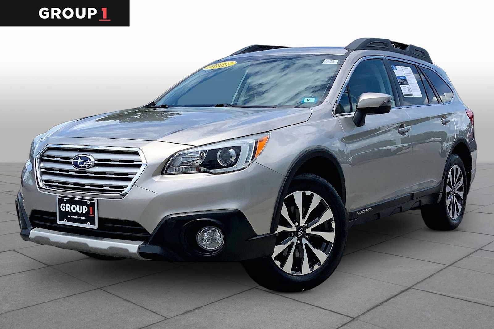 Used 2015 Subaru Outback 2.5i Limited AWD/4WD image 1