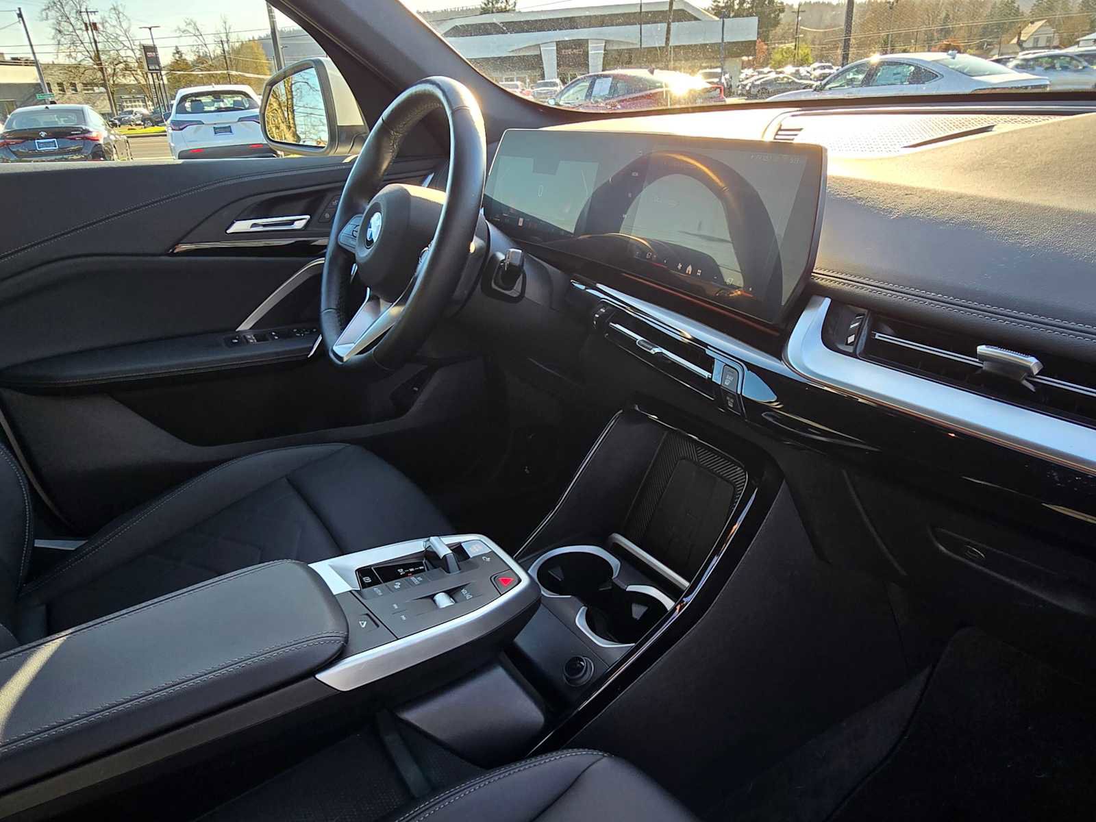 Used 2025 BMW X1 xDrive28i image 11