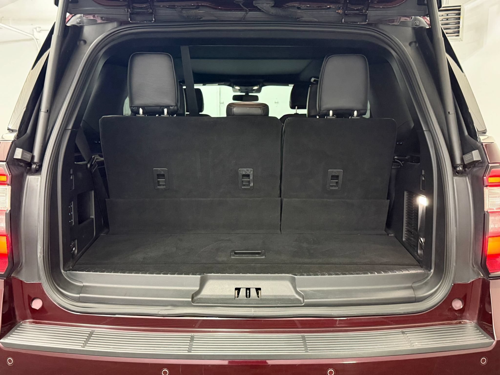 Used 2021 Ford Expedition King Ranch AWD/4WD image 21