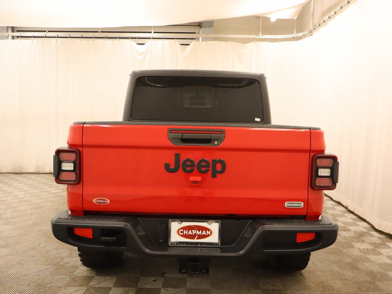 Used 2020 Jeep Gladiator Overland AWD/4WD image 5