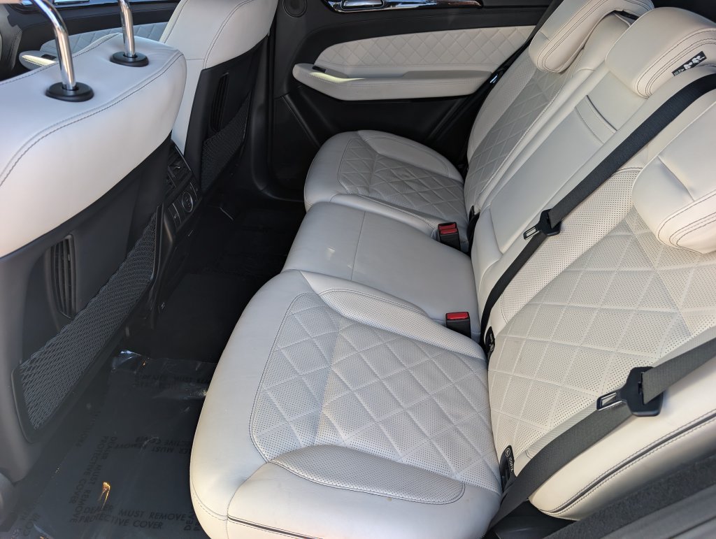 Certified 2017 Mercedes-Benz GLE 43 AMG 4MATIC image 31