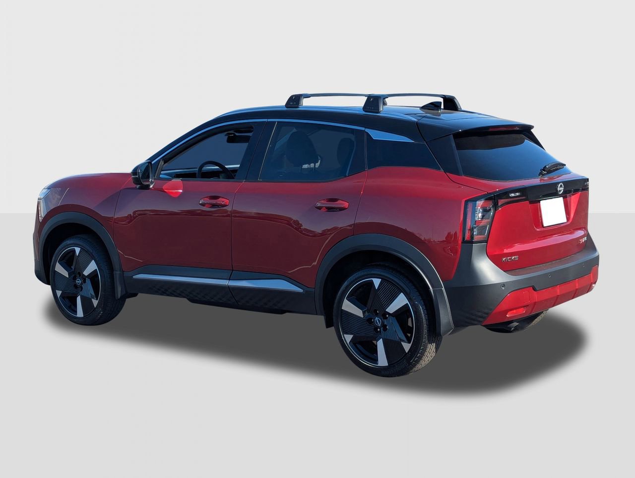 New 2026 Nissan Kicks SR w/ Cold Weather Package image 3