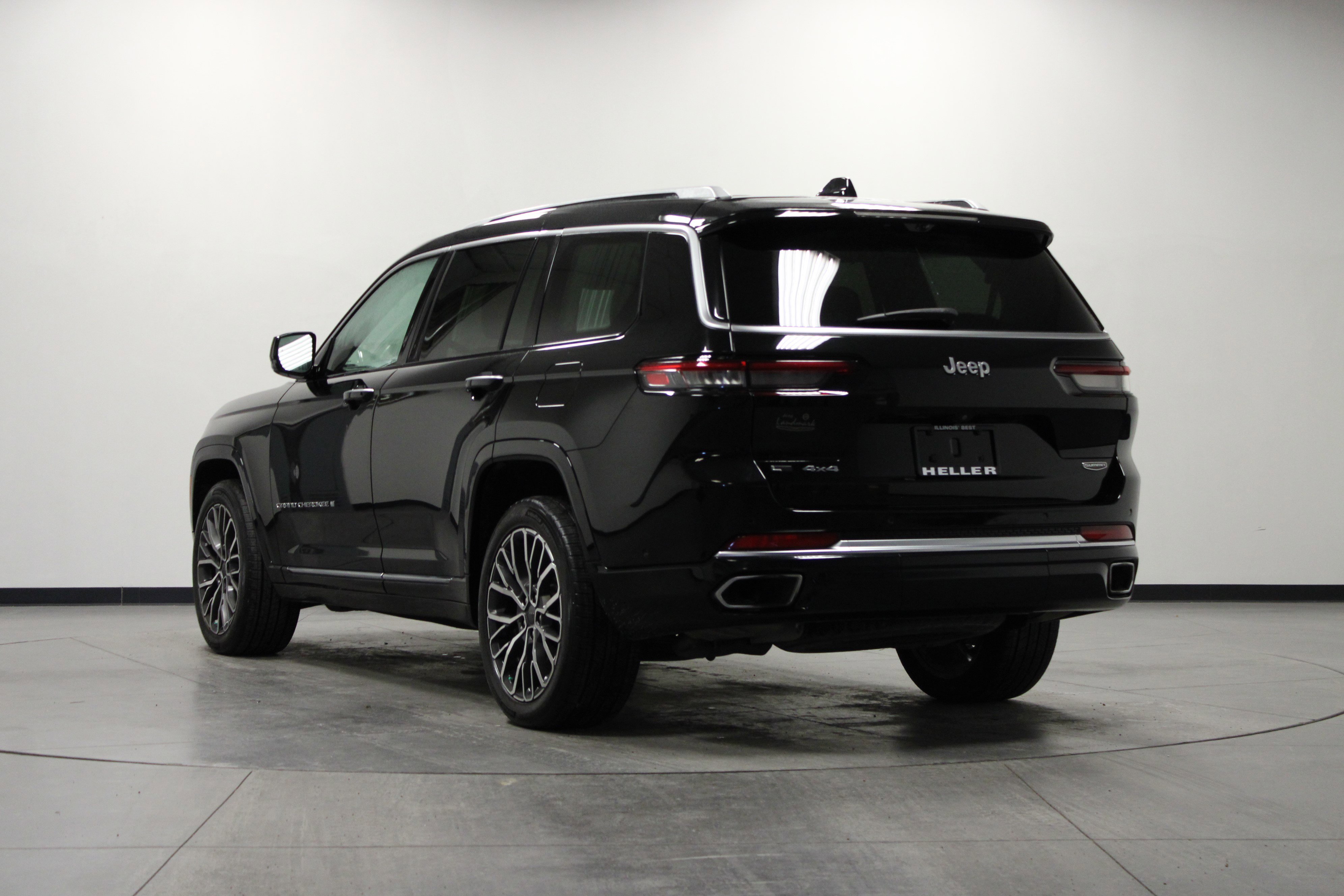 Used 2021 Jeep Grand Cherokee L Summit image 6
