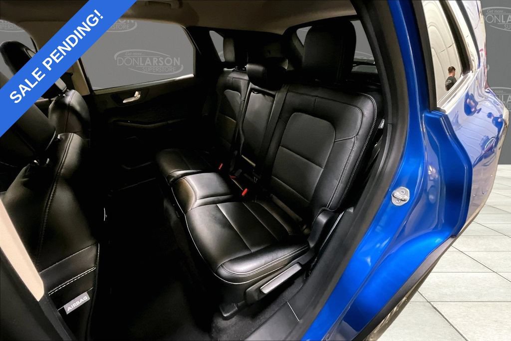 Used 2020 Ford Escape Titanium FWD image 14