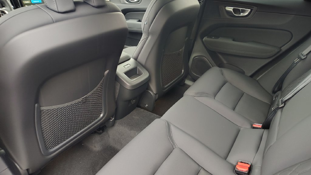 New 2026 Volvo XC60 B5 Plus w/ Climate Package AWD/4WD image 26