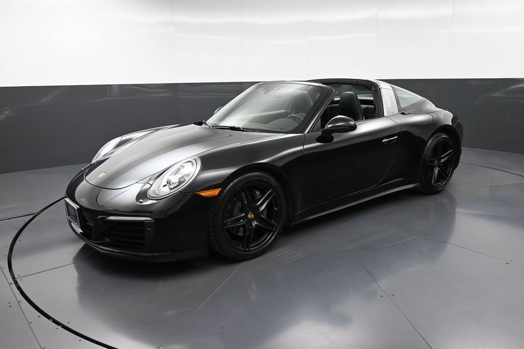Certified 2017 Porsche 911 Targa 4 AWD/4WD image 32