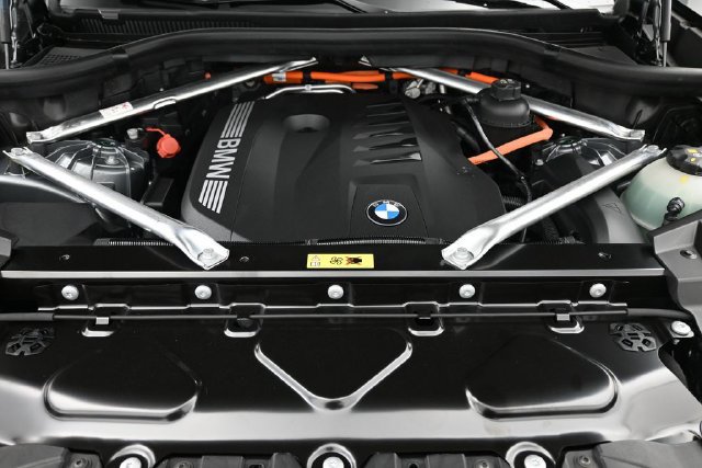 New 2026 BMW X5 xDrive50e AWD/4WD image 24