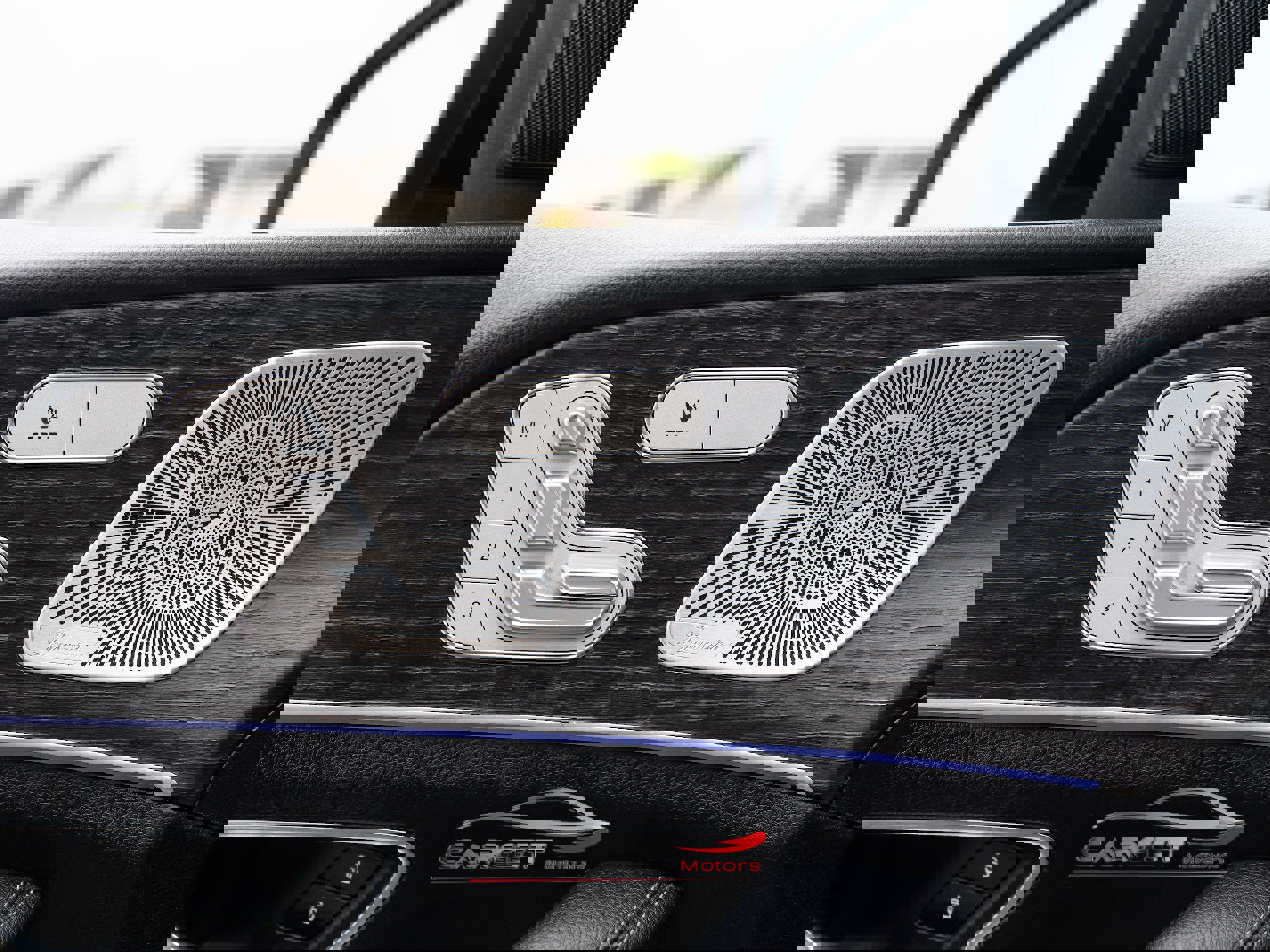 Used 2021 Mercedes-Benz GLE 350 4MATIC w/ Premium Package image 37