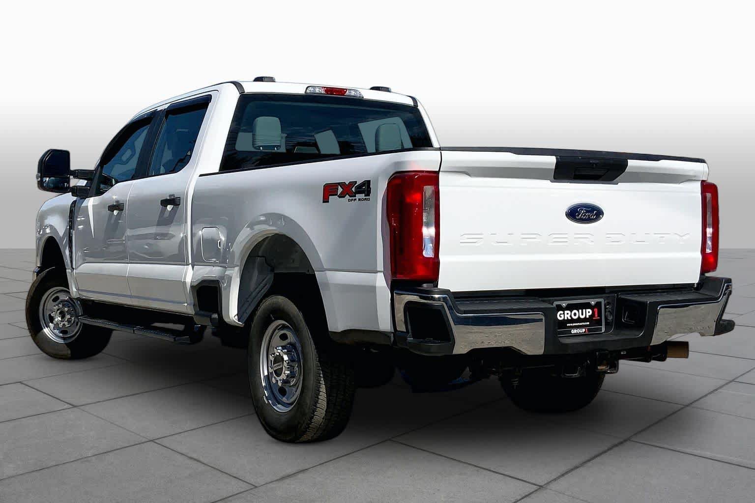 Used 2024 Ford F250 XL w/ FX4 Off-Road Package AWD/4WD image 12