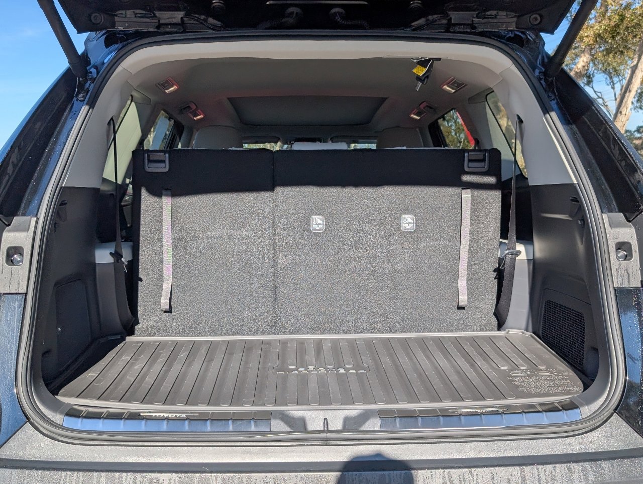 Used 2026 Toyota Grand Highlander Limited image 10