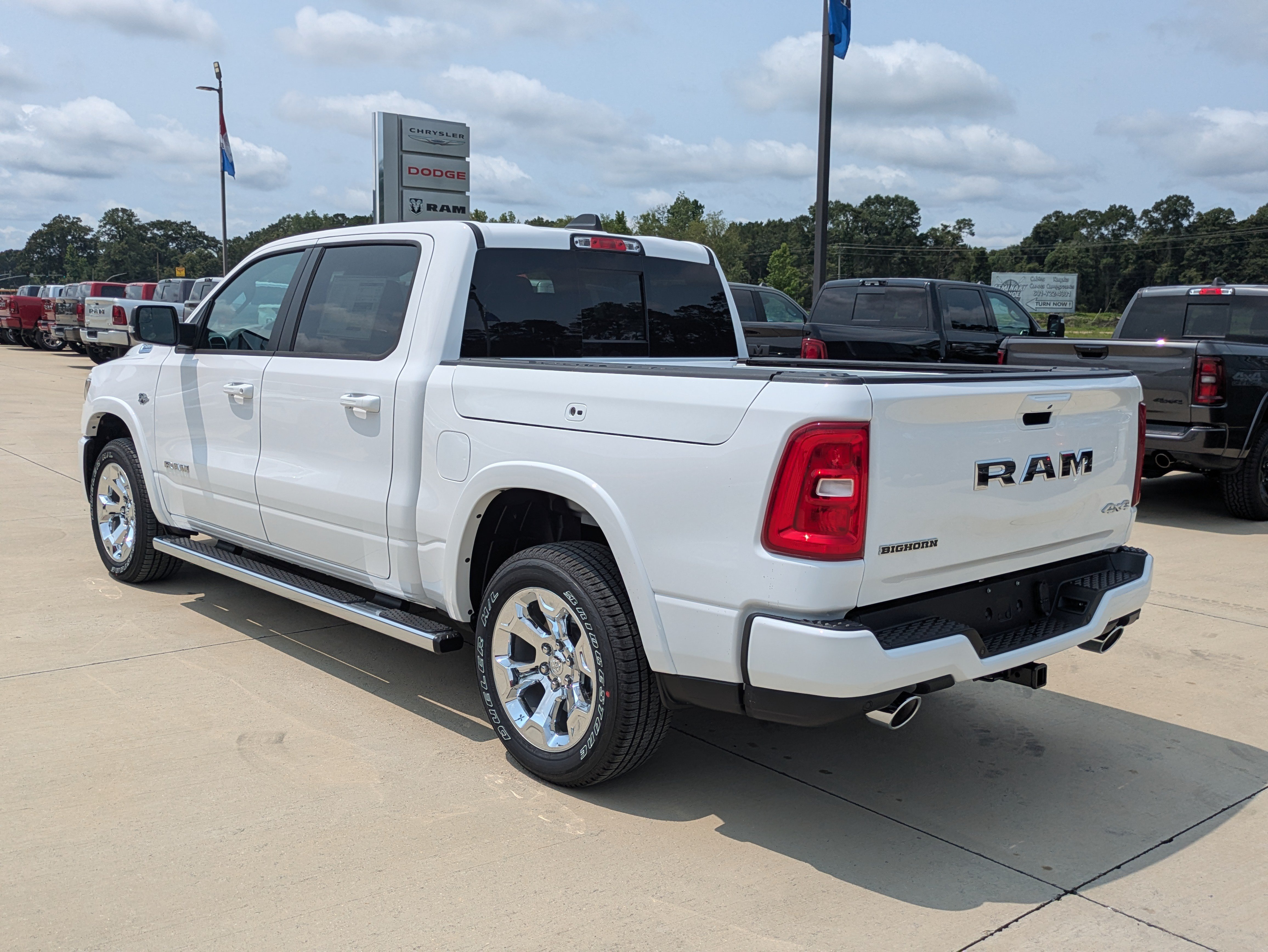 New 2026 RAM 1500 Big Horn AWD/4WD image 6