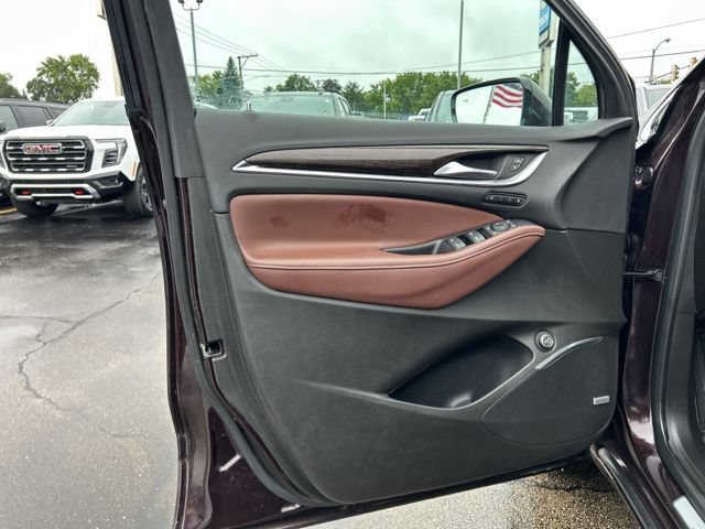 Used 2021 Buick Enclave Avenir w/ Trailering Package, 5000 lbs. AWD/4WD image 32