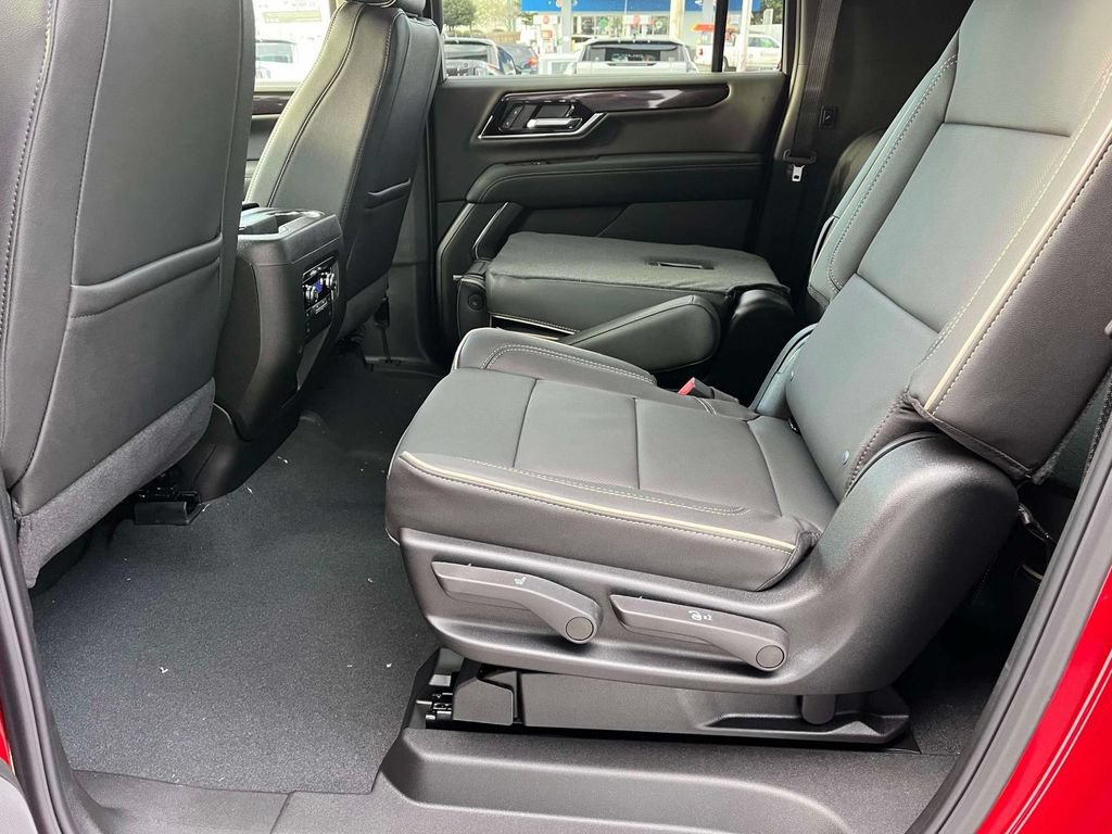New 2026 GMC Yukon XL Elevation AWD/4WD image 16