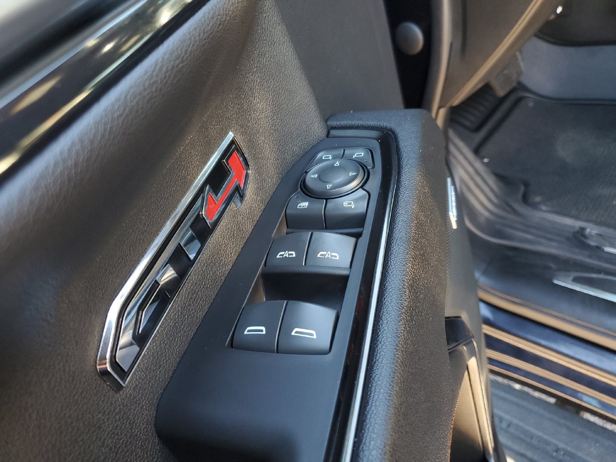 Used 2023 GMC Sierra 1500 AT4 w/ AT4 Premium Package AWD/4WD image 18