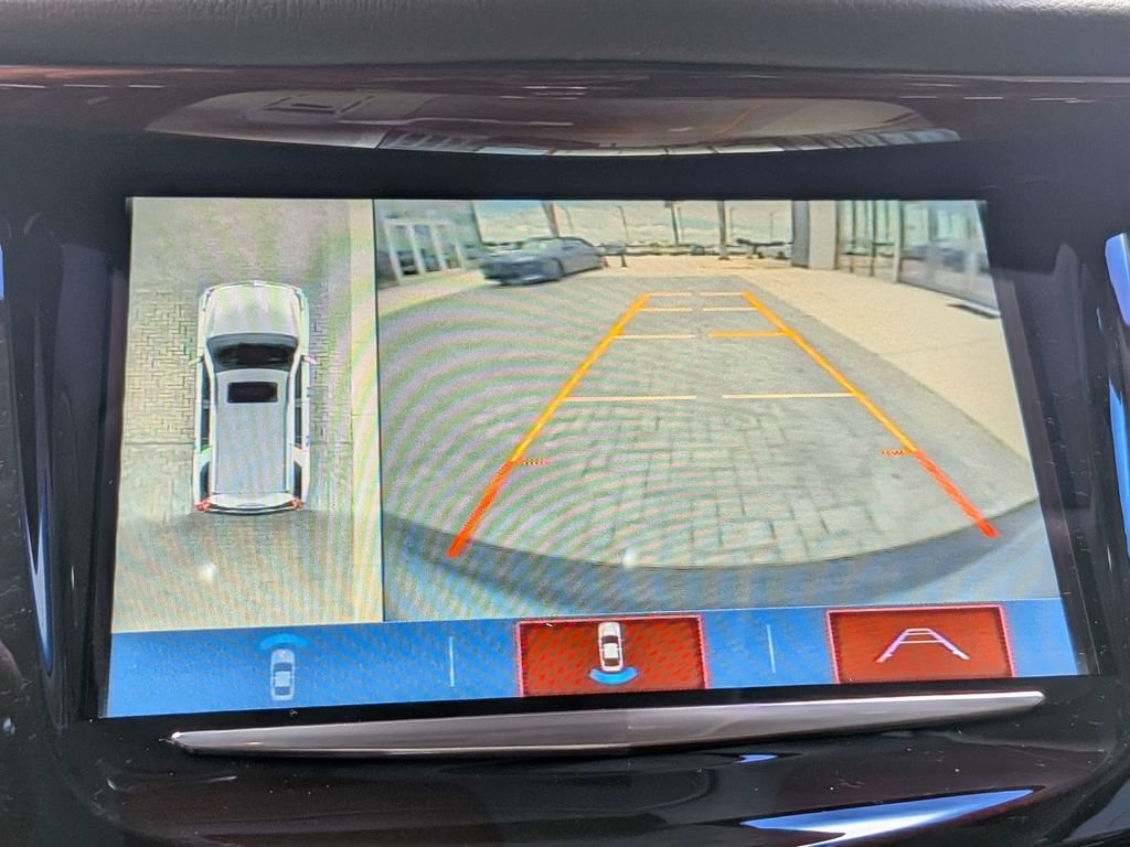 Used 2019 Cadillac Escalade Premium Luxury RWD image 24