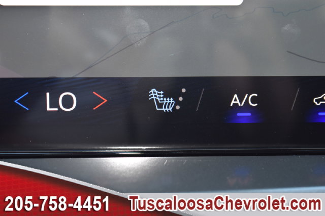 New 2027 Chevrolet Traverse LT w/ Driver Confidence Package FWD image 33