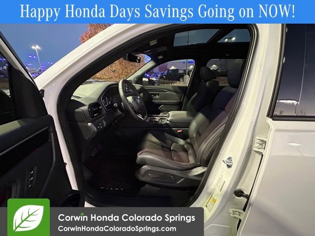 New 2025 Honda Pilot Black Edition image 14