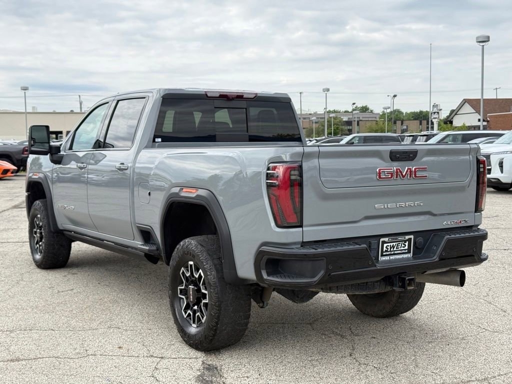 Used 2024 GMC Sierra 2500 AT4X AWD/4WD image 8