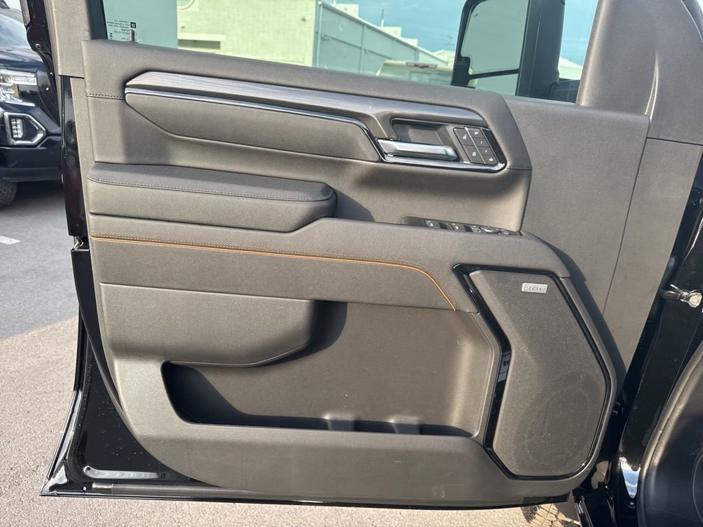 New 2026 GMC Sierra 2500 AT4 w/ AT4 Premium Plus Package image 11