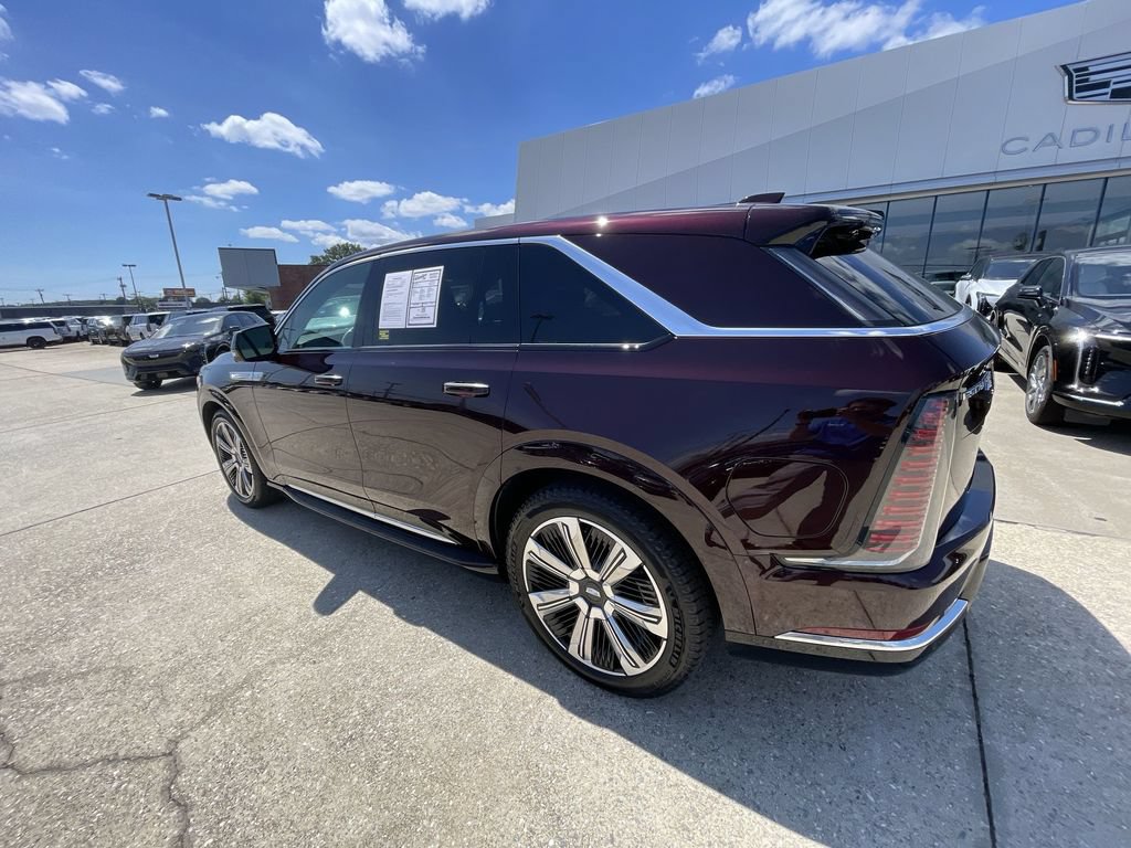 Used 2025 Cadillac Escalade IQ Luxury 2 w/ LPO, Premium Carpet Package AWD/4WD image 6