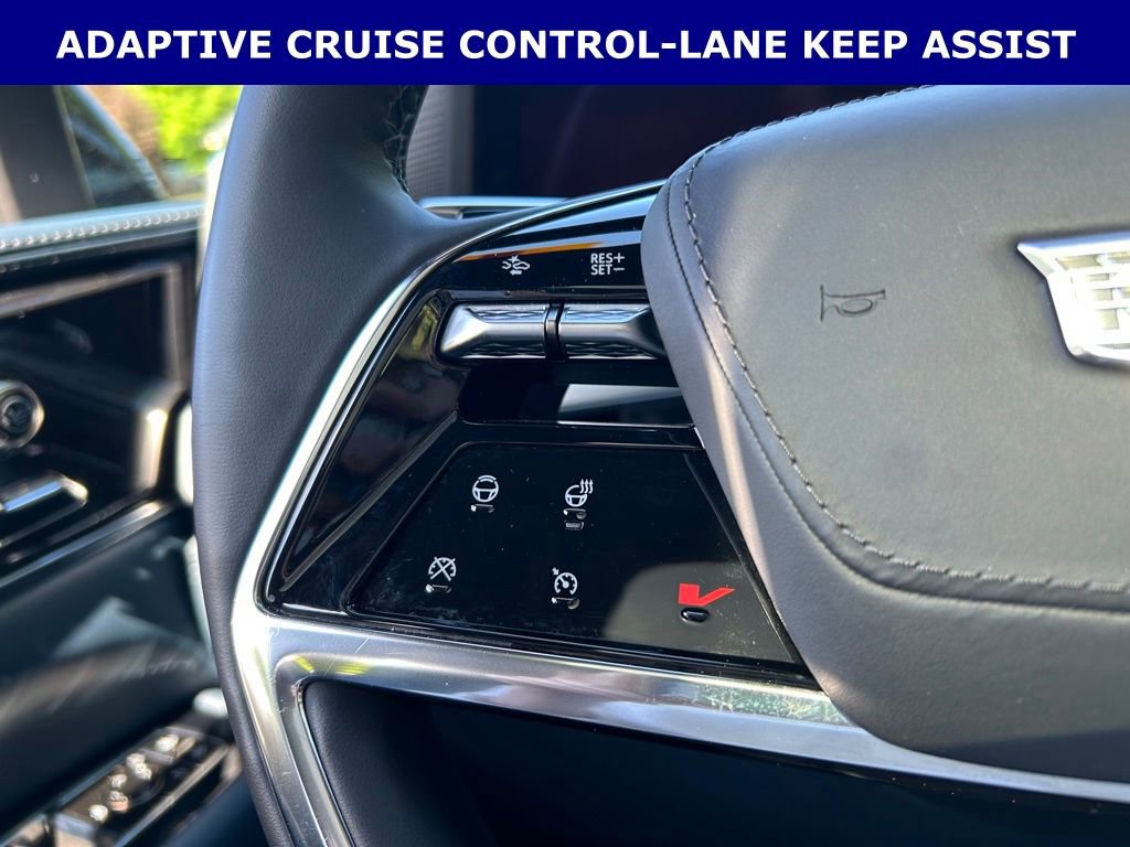 Used 2025 Cadillac Escalade IQ Luxury 2 w/ LPO, Premium Carpet Package AWD/4WD image 17
