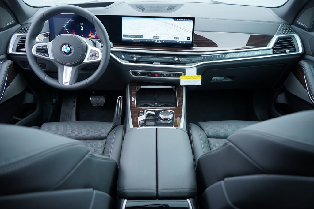 New 2026 BMW X5 sDrive40i w/ M Sport Package image 13