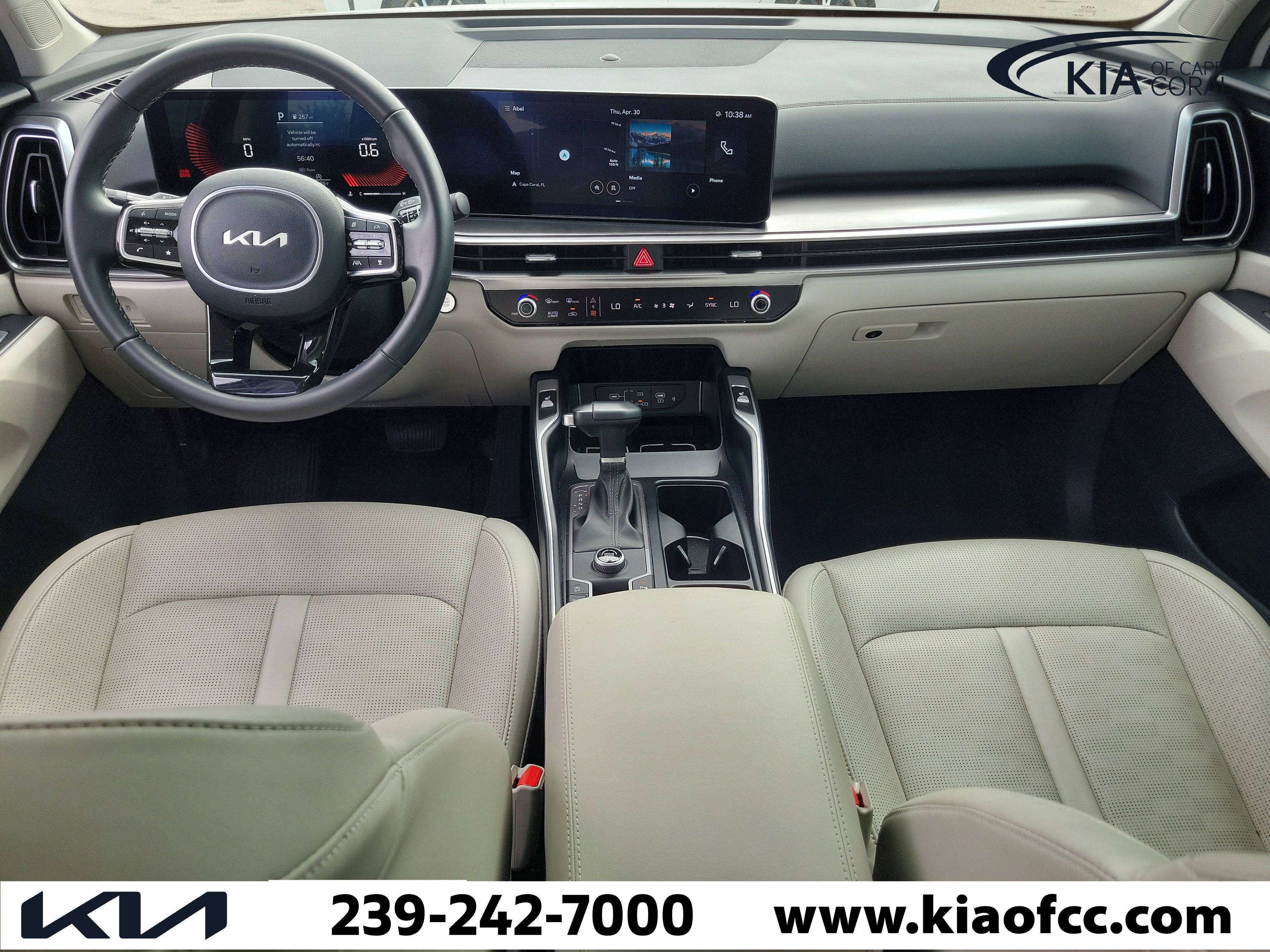 Used 2025 Kia Sorento S w/ Panoramic Sunroof Package FWD image 16