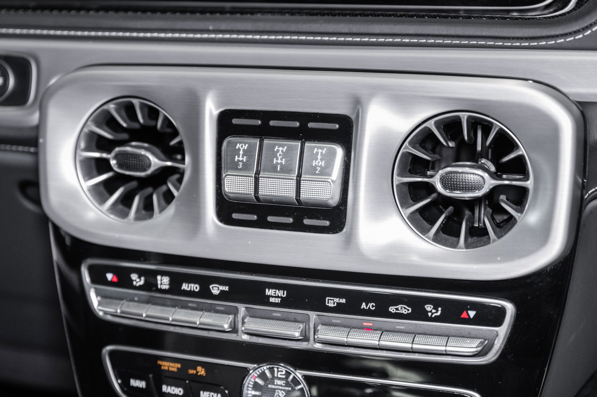 Used 2023 Mercedes-Benz G 63 AMG 4MATIC image 39